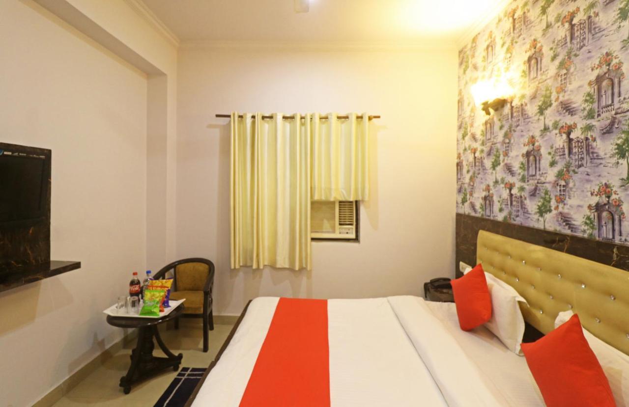 ניו דלהי Airport Samara Inn מראה חיצוני תמונה