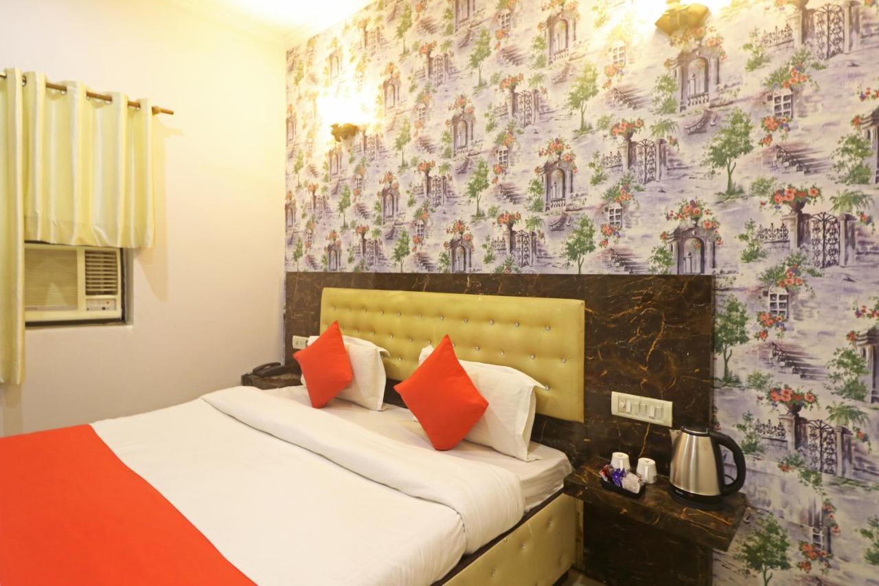 ניו דלהי Airport Samara Inn מראה חיצוני תמונה