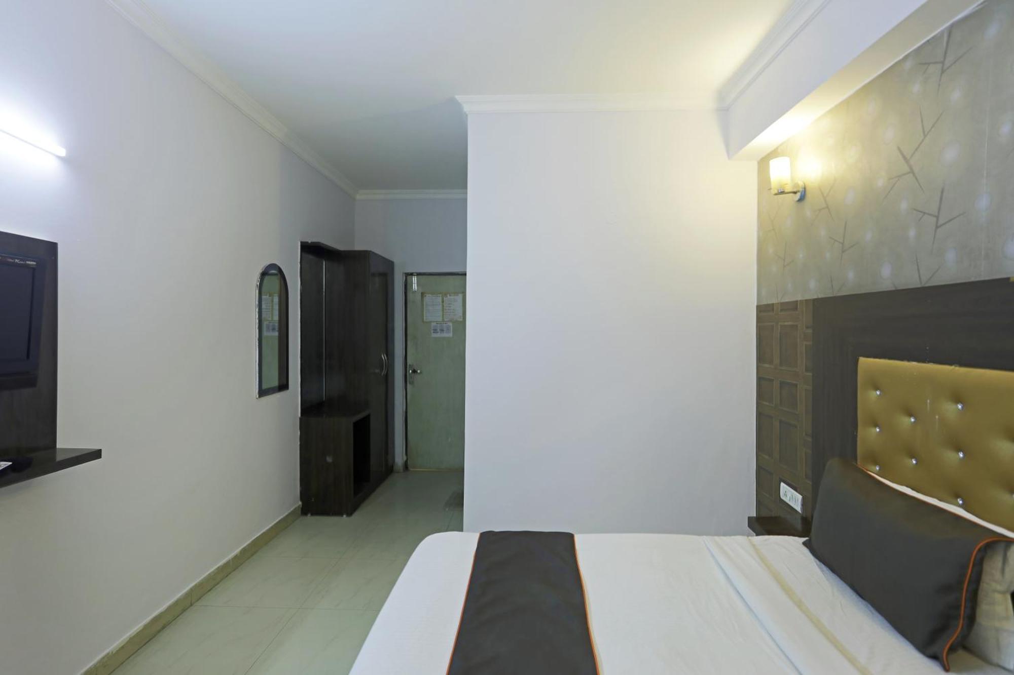 ניו דלהי Airport Samara Inn מראה חיצוני תמונה