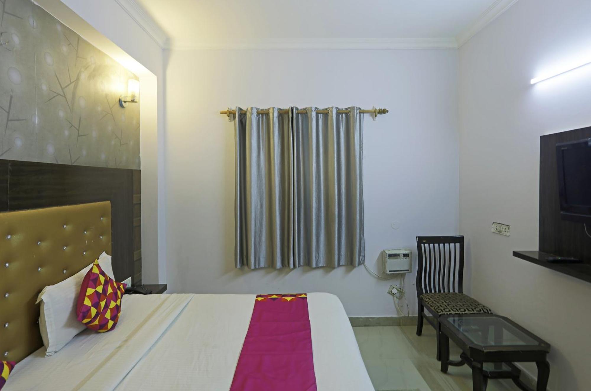 ניו דלהי Airport Samara Inn מראה חיצוני תמונה